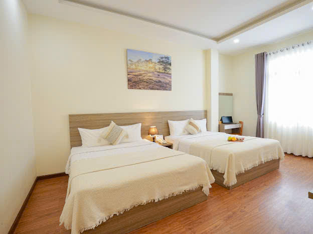 ĐÔI 4 KHÁCH CÓ CỬA SỔ 1